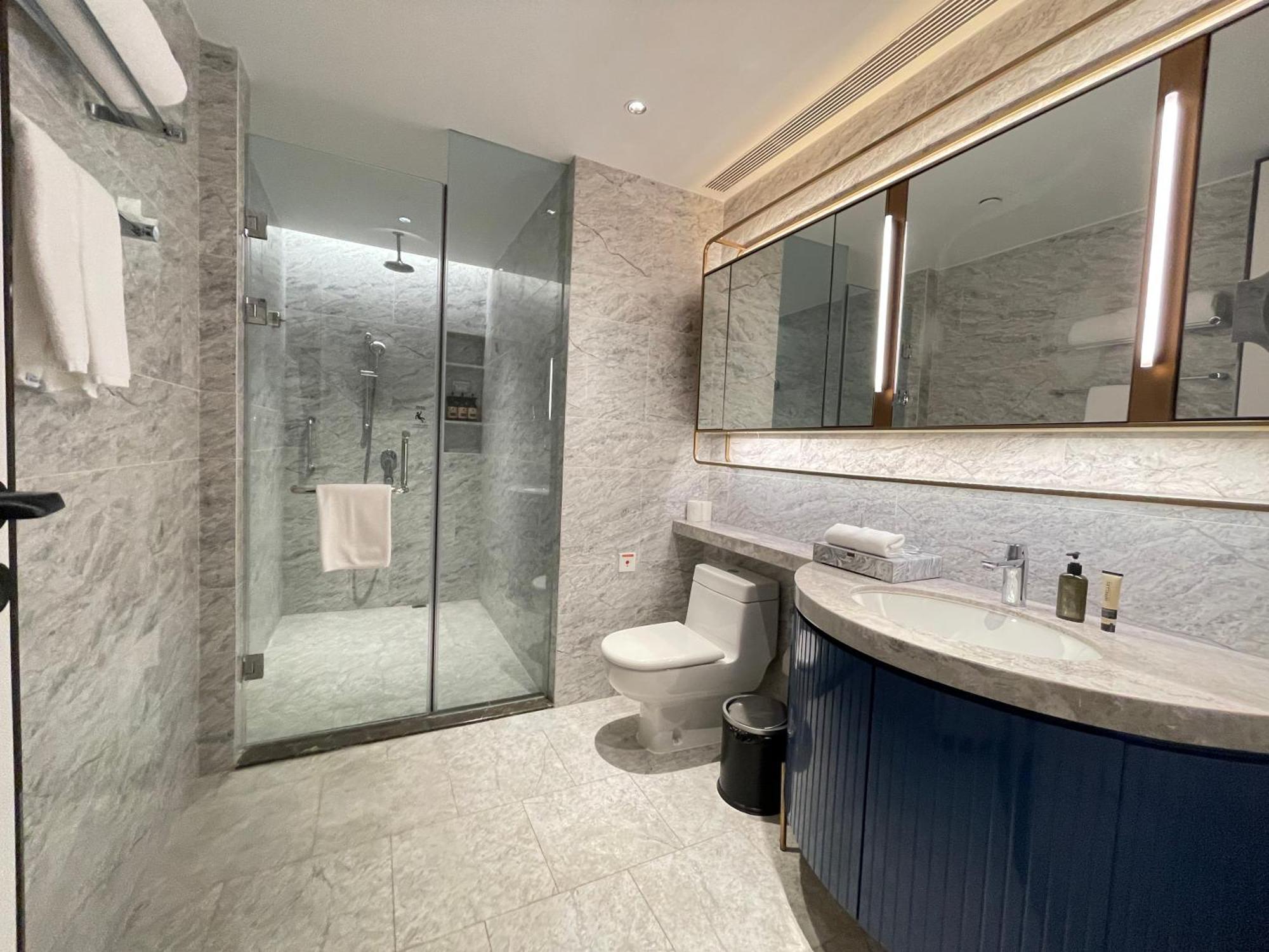 Ascott Raffles City Chongqing Exterior photo